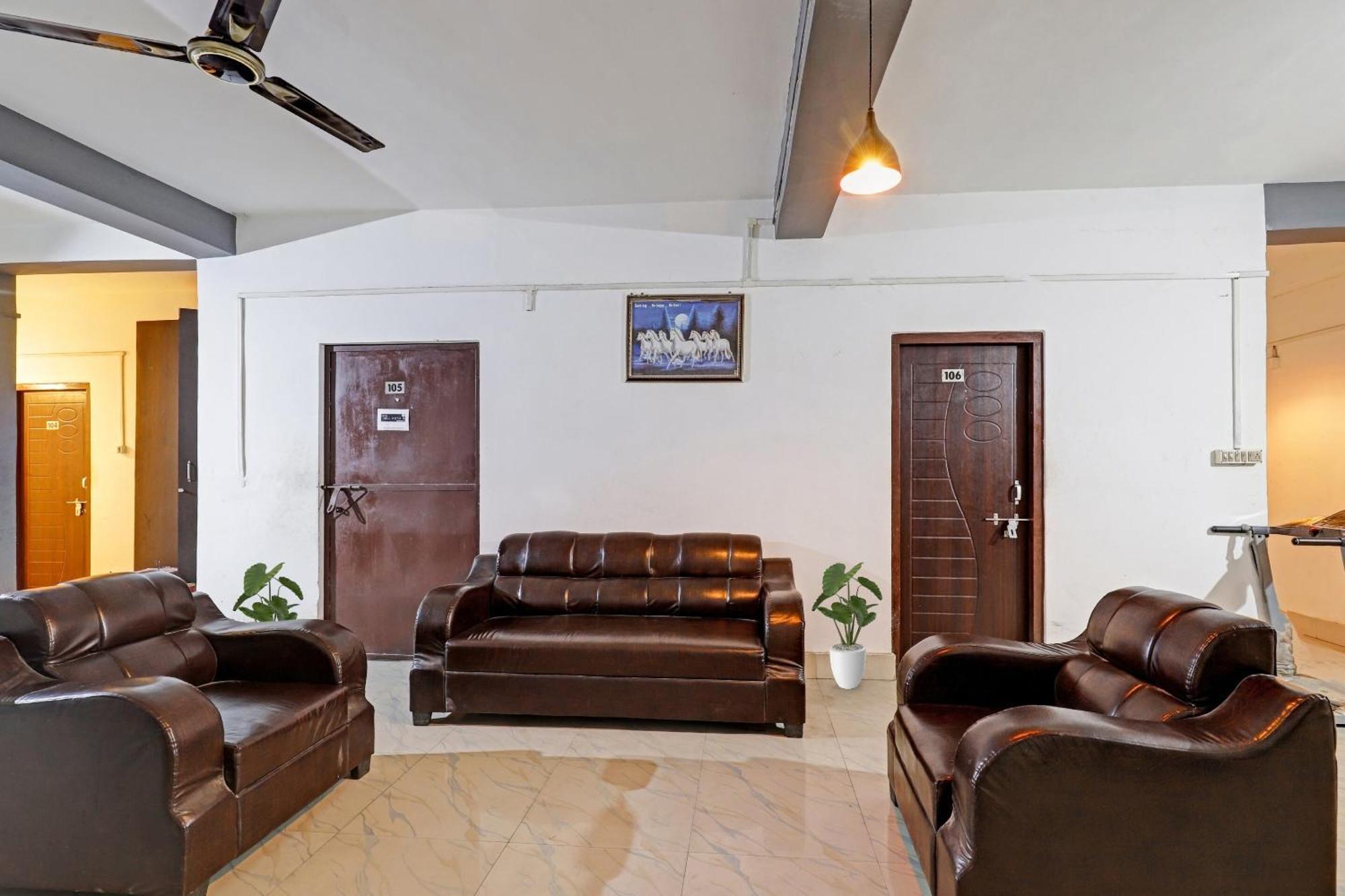 Hotel O Garchuk Market Formerly Trendz Stay กูวาฮาติ ภายนอก รูปภาพ