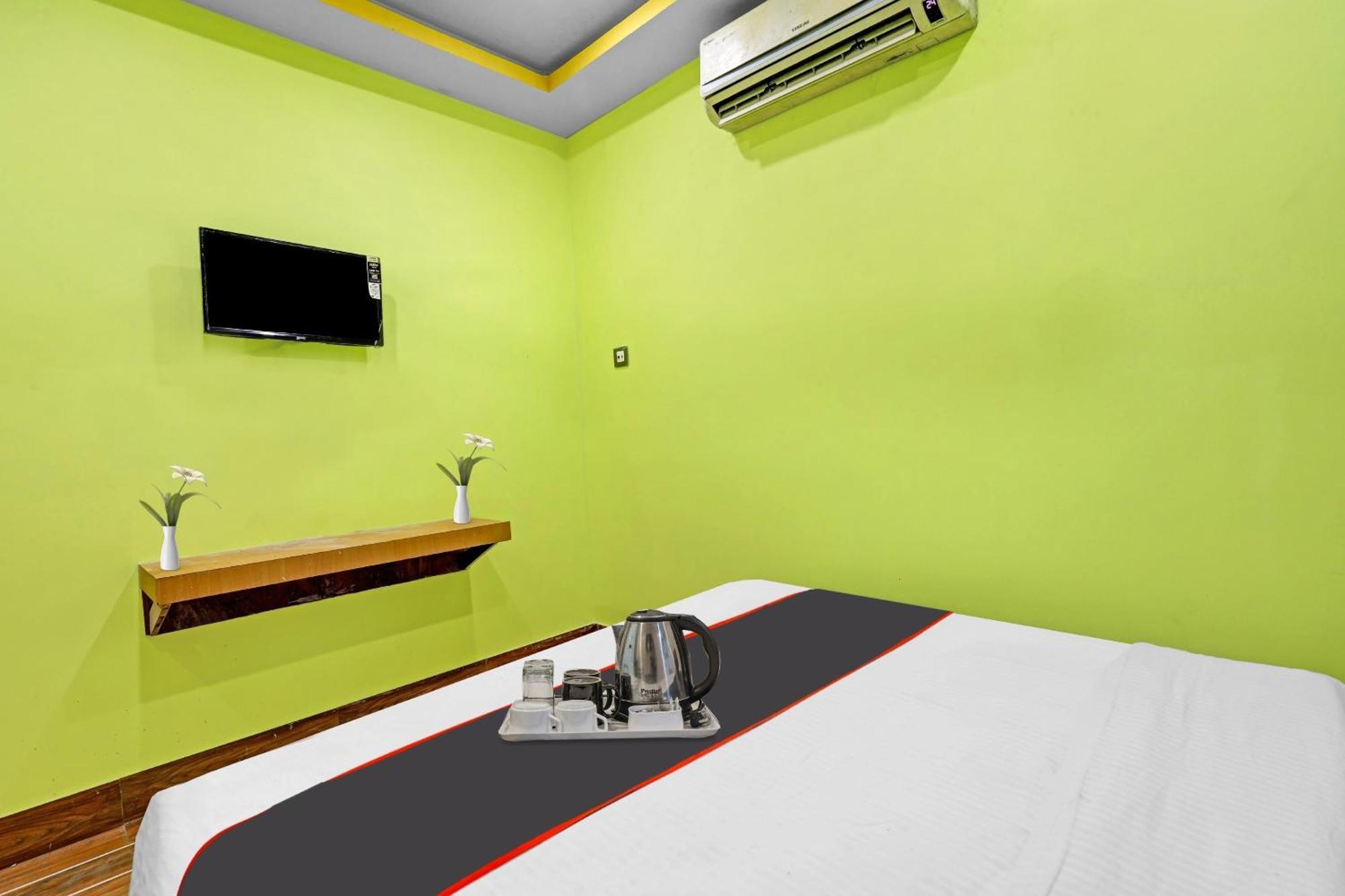 Hotel O Garchuk Market Formerly Trendz Stay กูวาฮาติ ภายนอก รูปภาพ