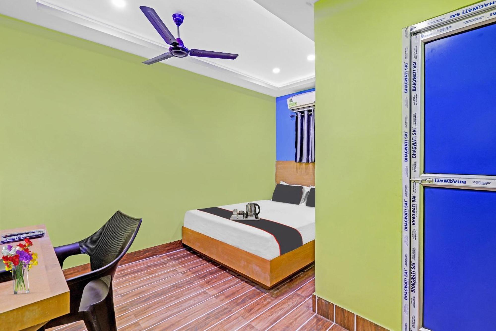 Hotel O Garchuk Market Formerly Trendz Stay กูวาฮาติ ภายนอก รูปภาพ